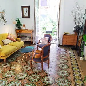 Con Salon Privado En La Rambla , Gérone Espagne